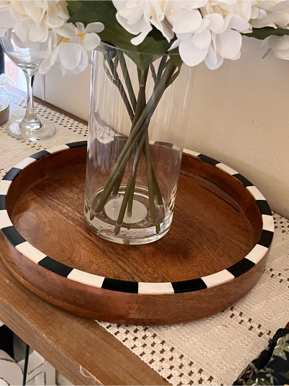 Modern Farmhouse Round Mango Wood Tray with Striped Bone Inlay black and white